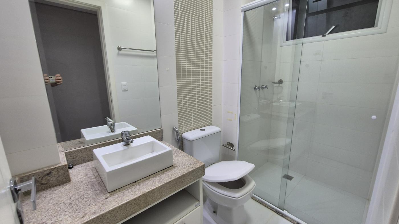 Apartamento para alugar com 3 quartos, 102m² - Foto 28