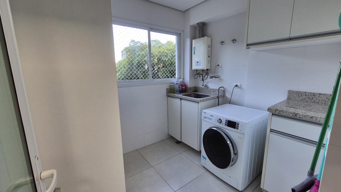 Apartamento para alugar com 3 quartos, 102m² - Foto 8