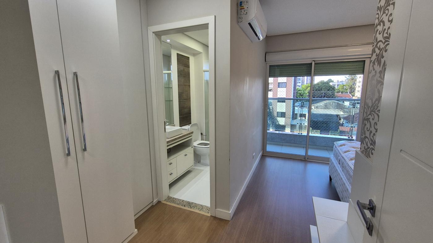 Apartamento para alugar com 3 quartos, 102m² - Foto 31